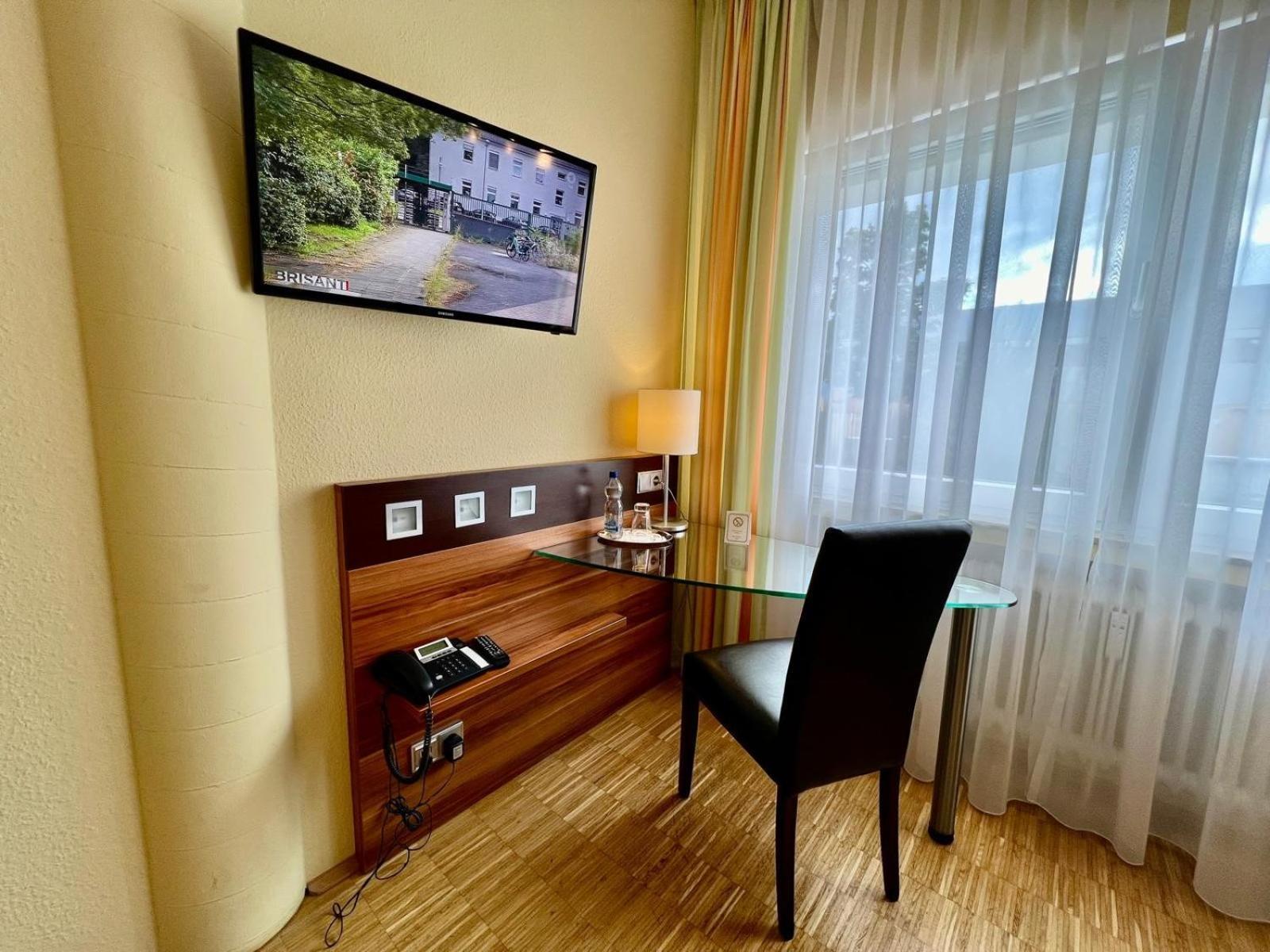 Klima Hotel Europarc Kerpen  Esterno foto